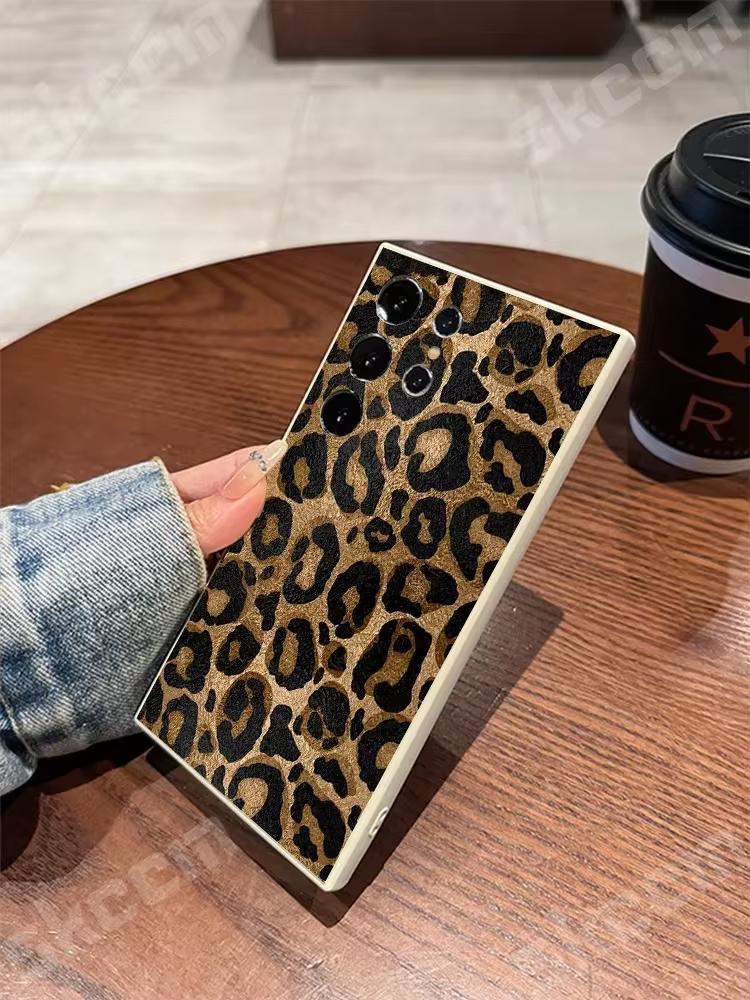 Leopard Print Pattern Phone Case For Samsung Galaxy S24 Ultra S23 FE S22 S20 Plus A73 A72 A71 A55 A54 A51 A50 A35 A15 Cover
