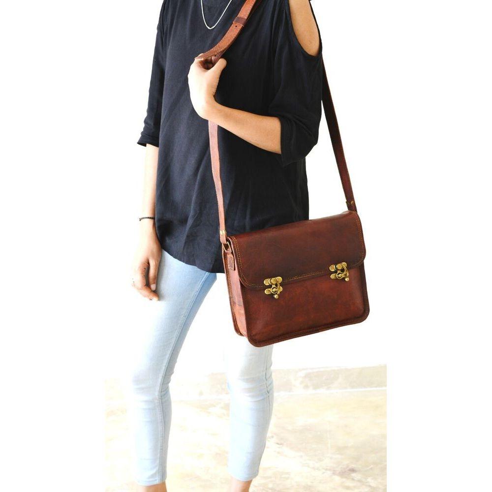 Geantă de mână vintage din piele autentică pentru femei