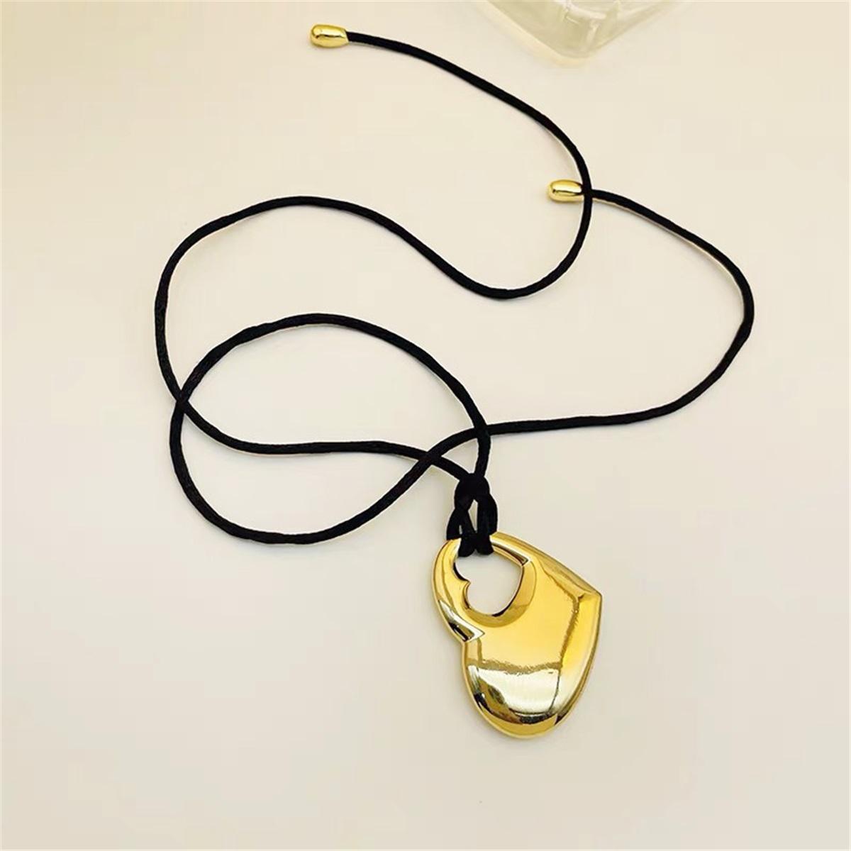 Ожерелье с подвеской Tooxika в виде скелетного сердца Сладкое Крутое Шикарное Регулируемая Цепочка на Ключицы на Шнуровке золотой