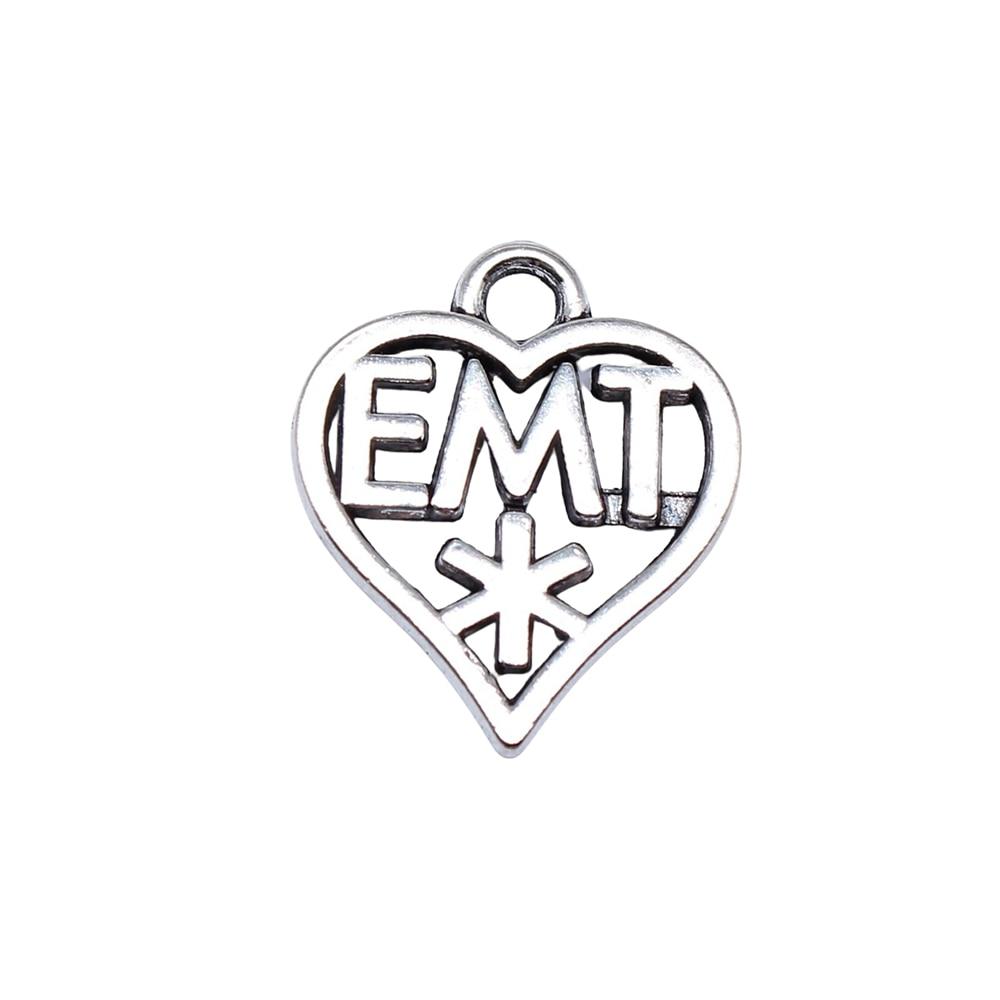 

10шт Emt Сердце Шармы Шармы Античное серебро Цвет Цинковый сплав 20X17mm