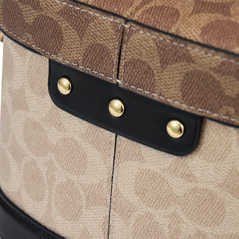 COACH Women's Georgie Crossbody & Shoulder Box Bag