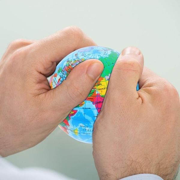1Pc Stress Relief Welt Globus Karte Ball Globus Palm Ball Planet Erde Ball Spielzeug Stress für Erwachsene Kinder dekompression Spielzeug