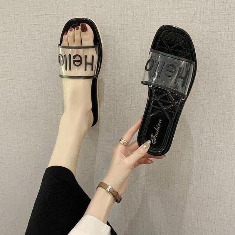 Mode Dam Nya Tofflor Mode Ytterkläder Sommar Nya Stilar Allmatch Halkfria Strand Sandaler och Tofflor Strand Sandaler