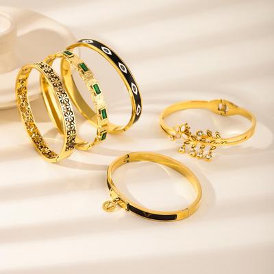 18K Gold French Style Heart Cutout Bangle In Electroplated Titanium Steel
