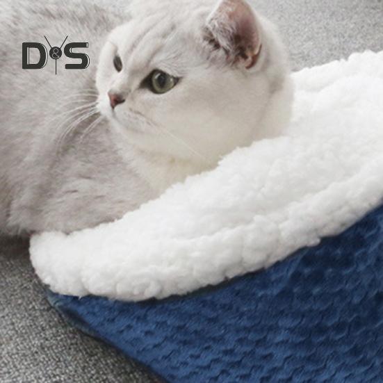 Cat Winter Sleeping Bag Cozy Warm Cat Cave Bed Flannel Covered 360-degree Warmth Cat Tunnel Bed for Kittens And Puppies