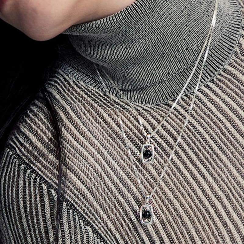 BONAFIDE JEWELRY Rectangle UFO Onyx Necklace (Silver)