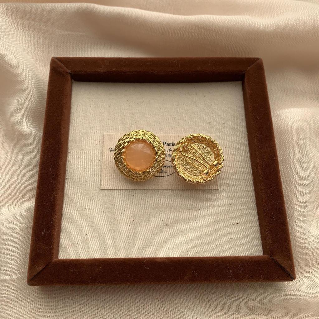 Cord Pattern Metal Layered Stud Earrings Light Luxury Retro Exquisite High-End Atmosphere Commuter Personalized Earrings