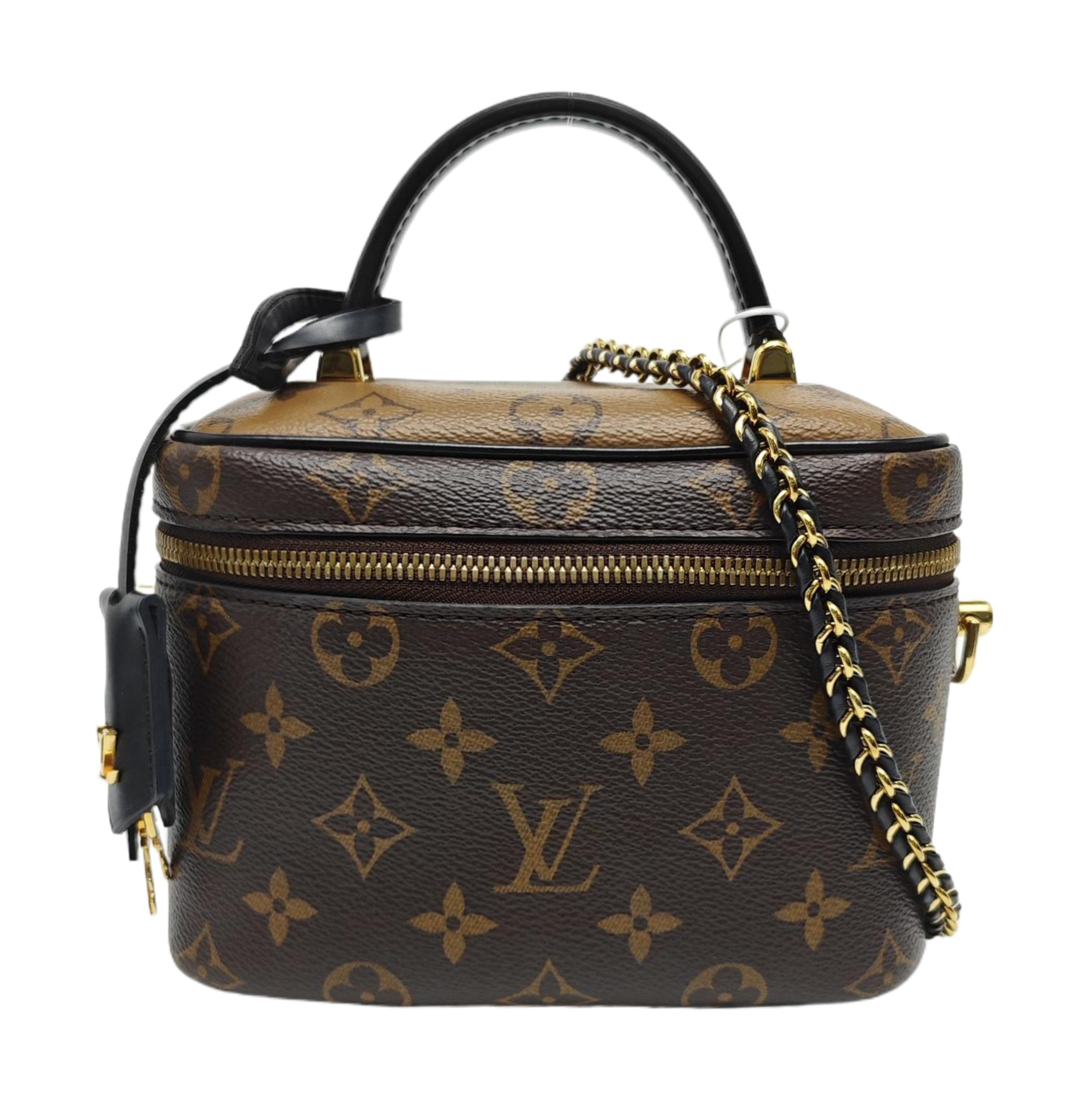 [Pre-Owned] Vanity Portable Monogram Makeup Bag - Very Good #D9B1C7 ONE SIZE