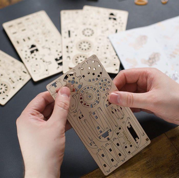 Hagrid's Flying Motorbike™ - Ugears - Puzzle 3D en bois