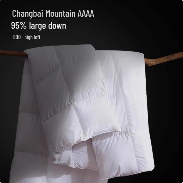 Star Hotel White Goose Down Quilt: 95% Down, Cotton, All-Season, Thickened Winter Comforter