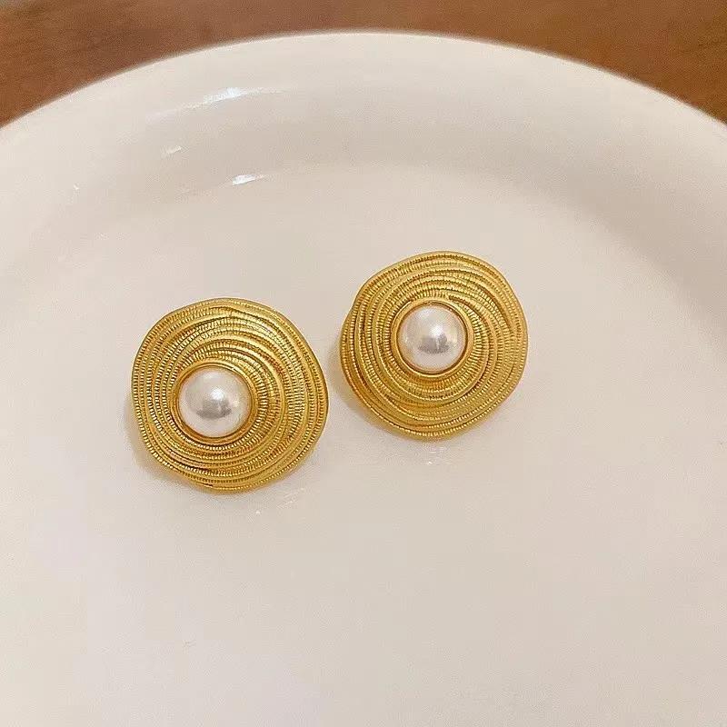 Vintage Fashion Entangle Geometry Round Pearl Stud Earrings for Women Temperament Gold Color Stainless Steel Exquisite Jewelry
