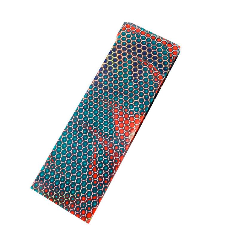 

1 штука 120x40x30мм Матеріал смоли C-Tek для матеріалу пластини для руків я ножа DIY Зміїний зернистий візерунок Сотовий візерунок Матеріал накладки для руків я ножа