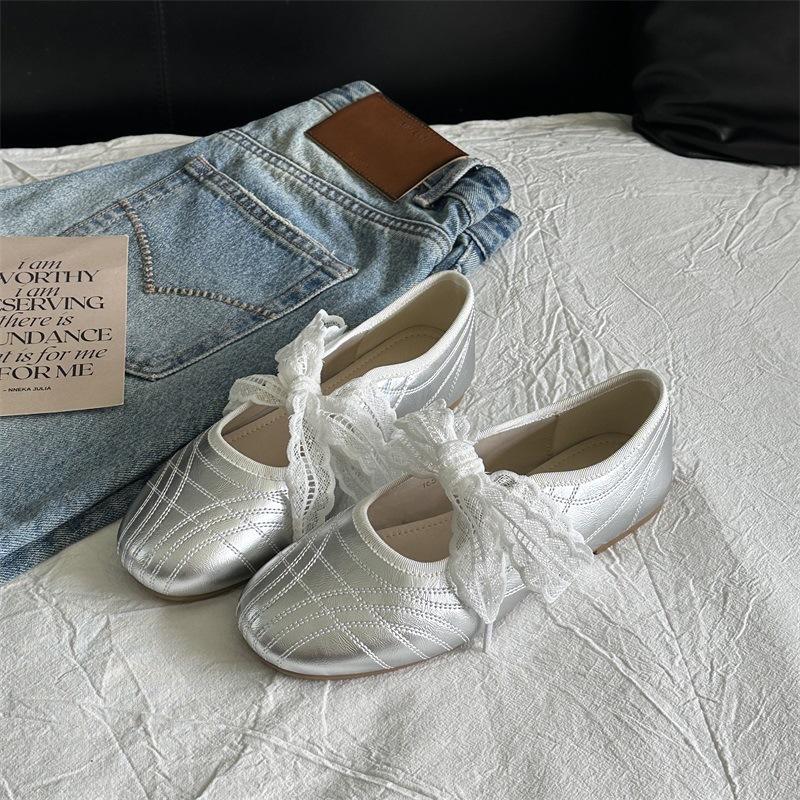

2025 лето новые туфли-лодочки с универсальным бантом, повседневные, с круглым носком, на плоской подошве, женские туфли Мэри Джейн на мягкой подошве, балетки 40 серебряный