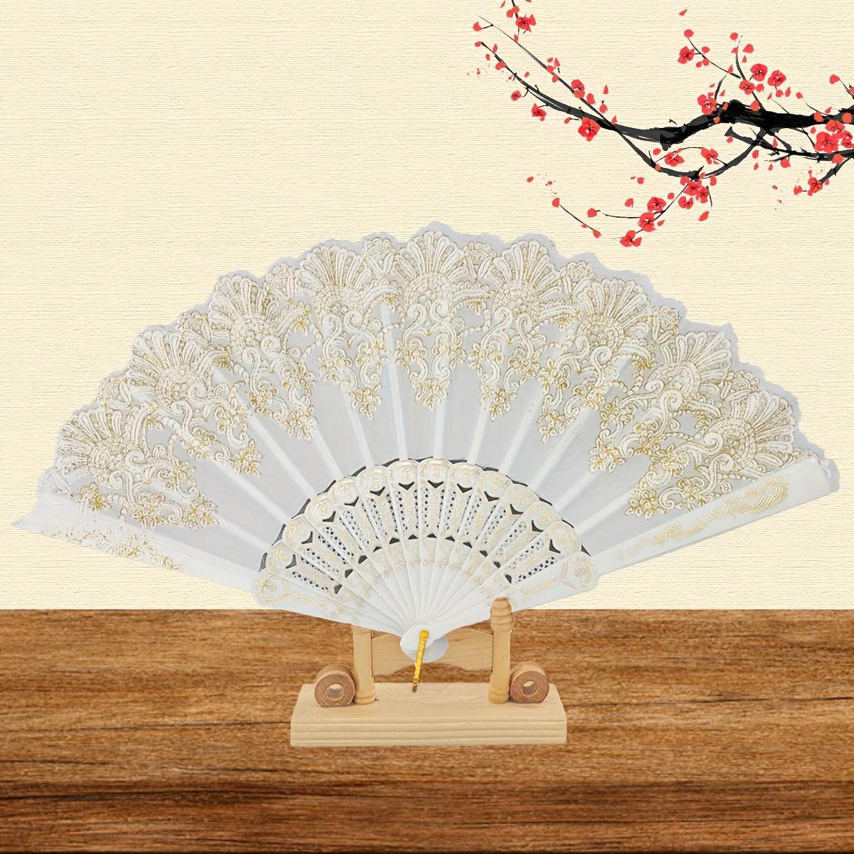 

1 шт. Бронзовый веер с цветочным узором, складной, в китайском стиле, шелковый, аксессуары для старинного костюма, реквизит для танцевального выступления белый