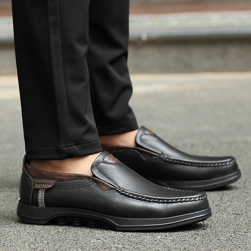 Men Leather Shoes New Handmade Soft-Soled Casual Shoes Comfortable Breathable Men's Sneakers Trend Lazy Wild Flat Shoes