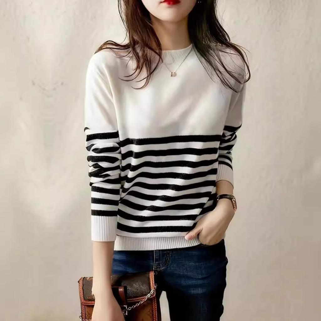 Women's Autumn and Winter Black and White Striped Knitted Cardigan Loose Sweater