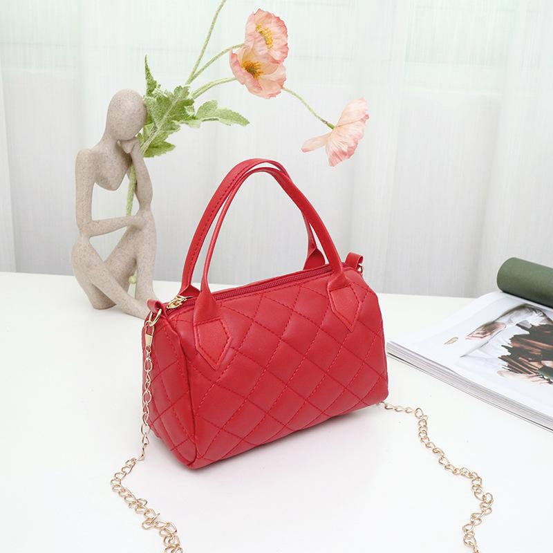 Trend embroidered rhombus chain portable cylinder bag casual versatile women's bag, one piece