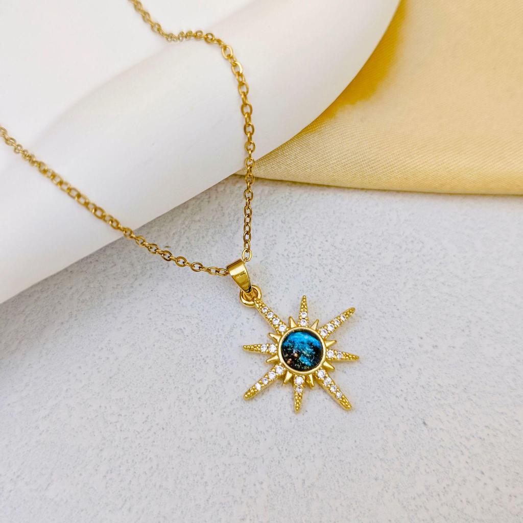 Women's Gold-Plated Copper Necklace: Luxury Fu Lu Pendant Clavicle Chain - Versatile Fashion Accessory