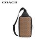 Bolsa Transversal de Peito Masculina COACH em Lona Signature