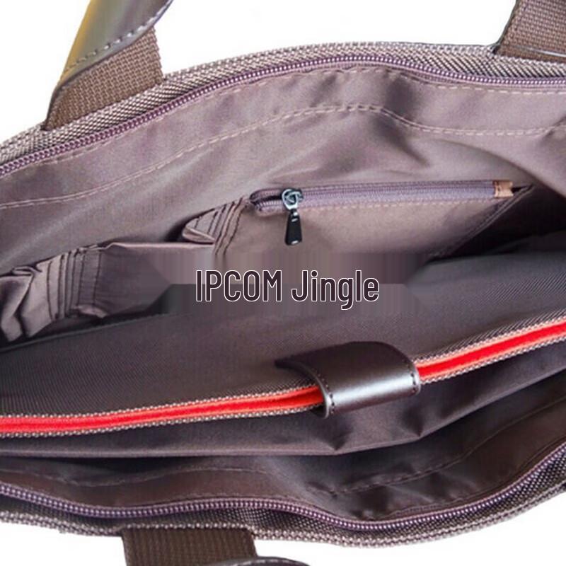 Lenovo ThinkPad 14-inch Laptop Shoulder Bag with Sleeve Kit