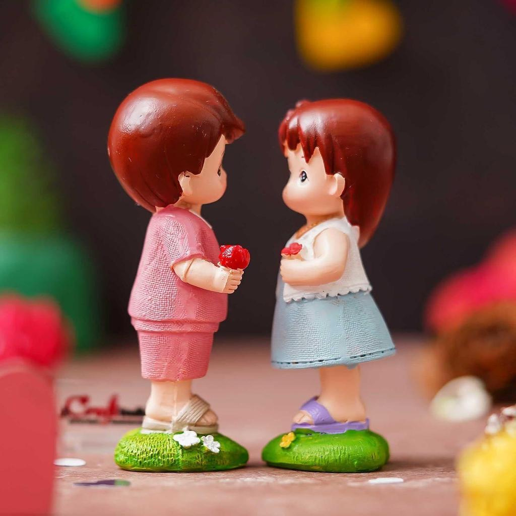 Boy Giving Rose To Girl Cute Couple Showpiece | Valentine Gift for Girlfriend Boyfriend Husband Wife Special Love Her Him