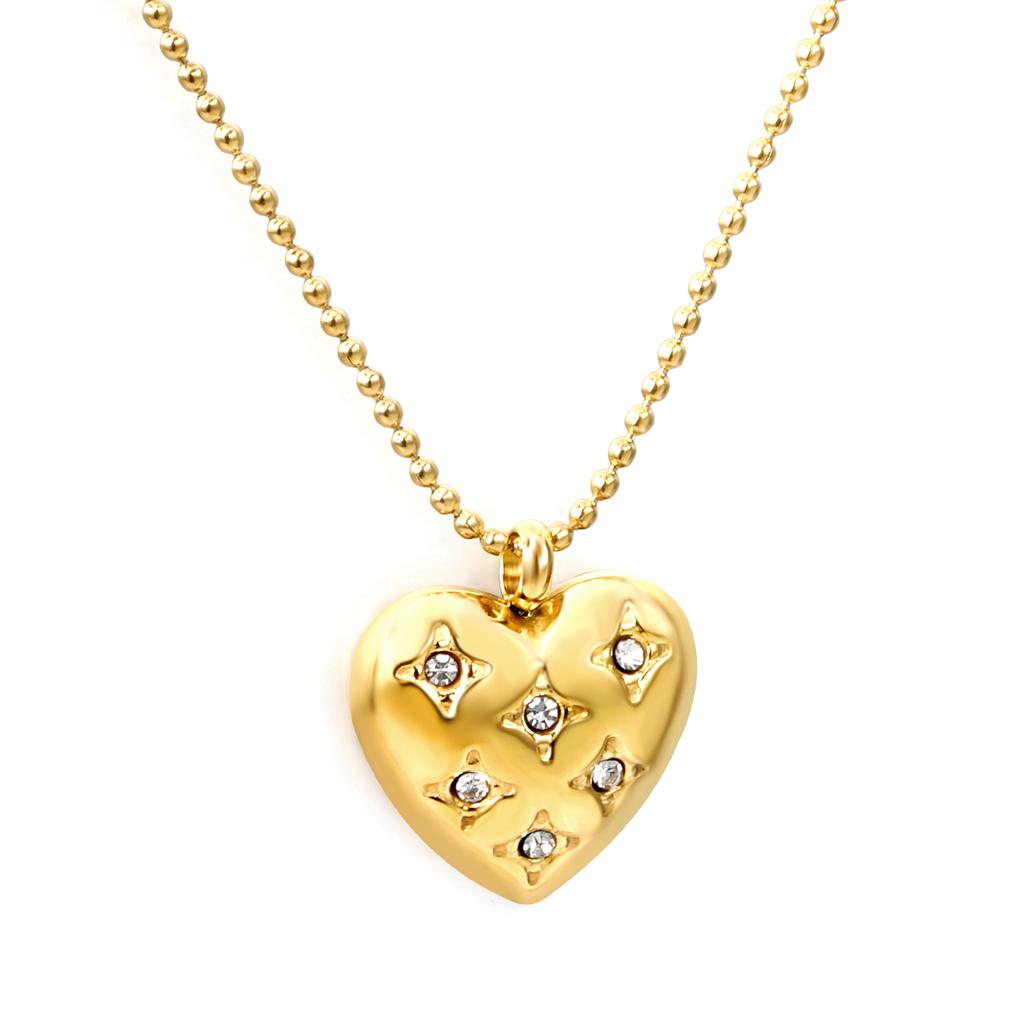 Minimalist Luxury Metal Heart Necklace Delicate Design Fade Resistant Fashion Jewelry