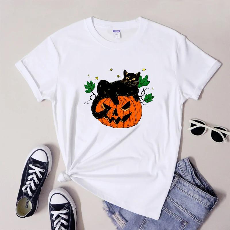 Retro Black Cat And Pumpkin Tshirt Women Autumn Spooky Season Holiday Top Tee Shirt Funny Halloween Party Tshirt