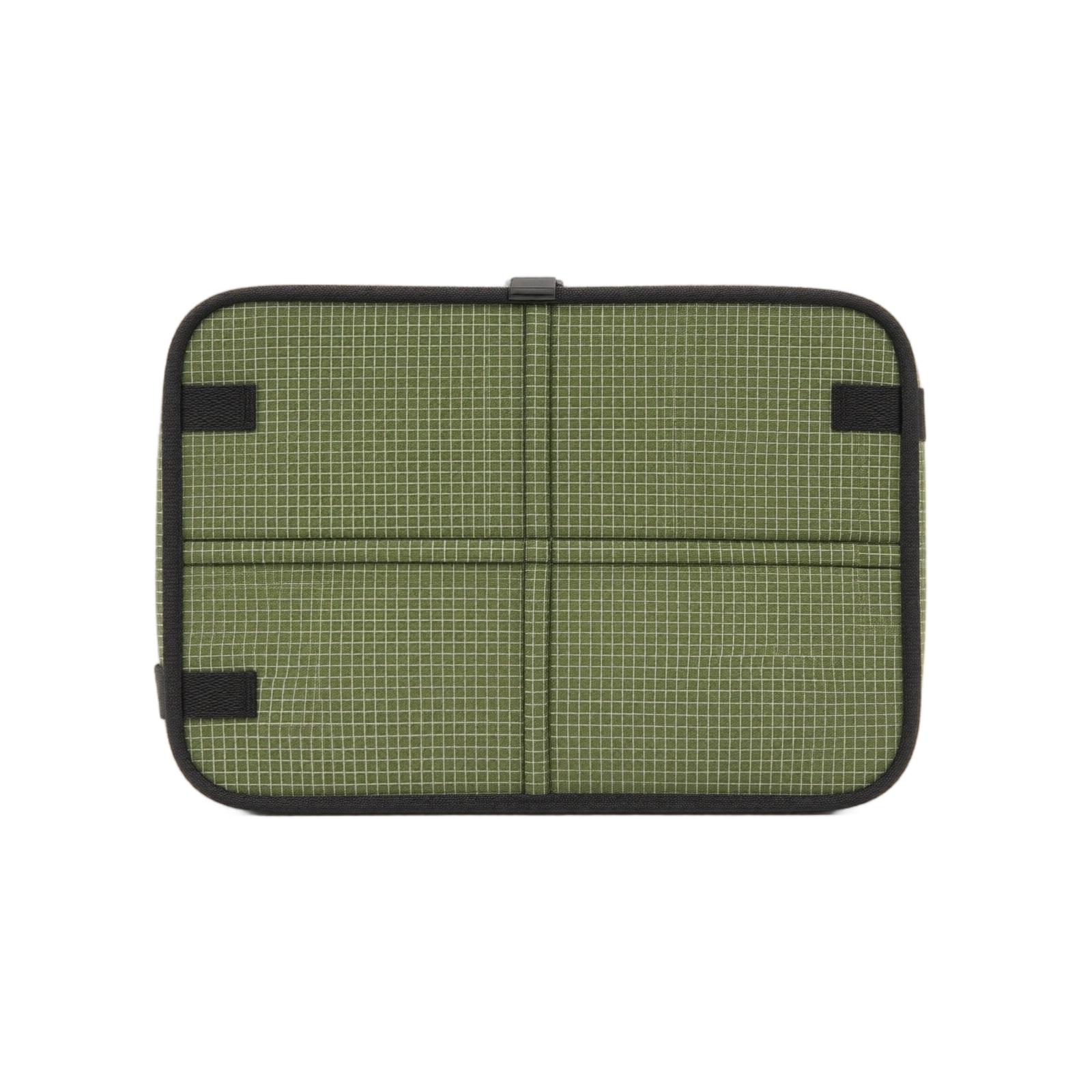 

Thickened Outdoor Folding Seat Cushion Portable Non-Slip Waterproof Ground Mat for Hiking Camping Picnic and Lawn Use One Size