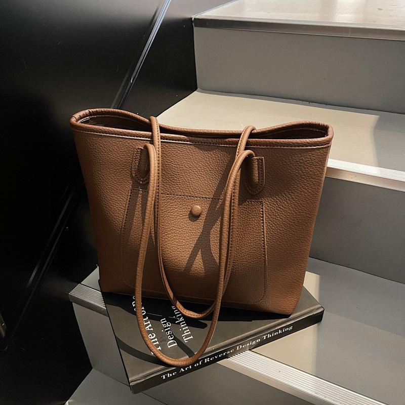 Bag Women's New Versatile Shoulder Underarm Bag Large Capacity Class Commuter Hand Carry Tote Bag