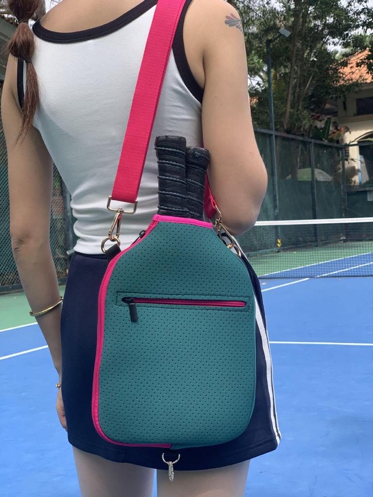 2025 Portable Sports Bag for Badminton, Tennis & Pickleball - Fits 2 Rackets, Handheld, Large-Capacity, Down Cotton