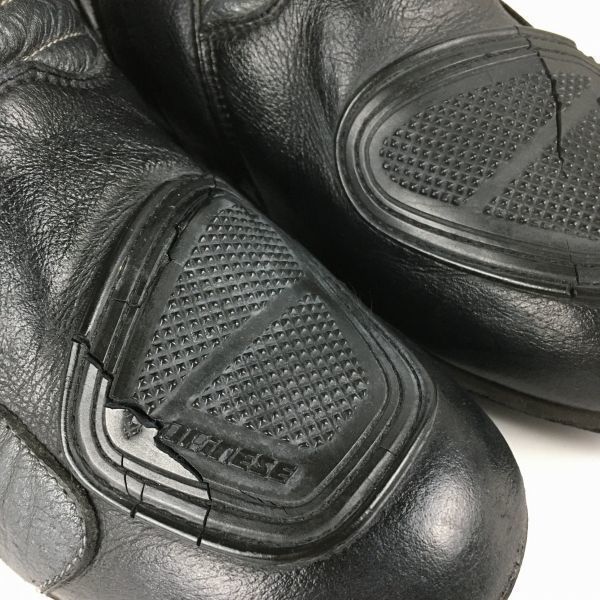 DAINESE Leder Motorradstiefel Größe 41 (Ca.. 25.526.0cm) Schwarzer Seitenreißverschluss Schienbein-/Knöchelschützer Fahrrad(GEBRAUCHT)