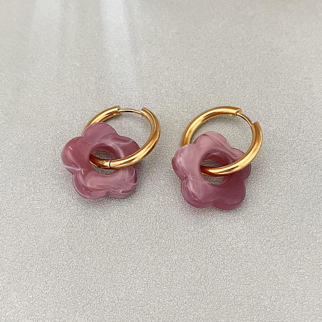 18K Gold Plated Colorful Flower Hoop Earrings - Retro Stainless Steel Jewelry for Women.