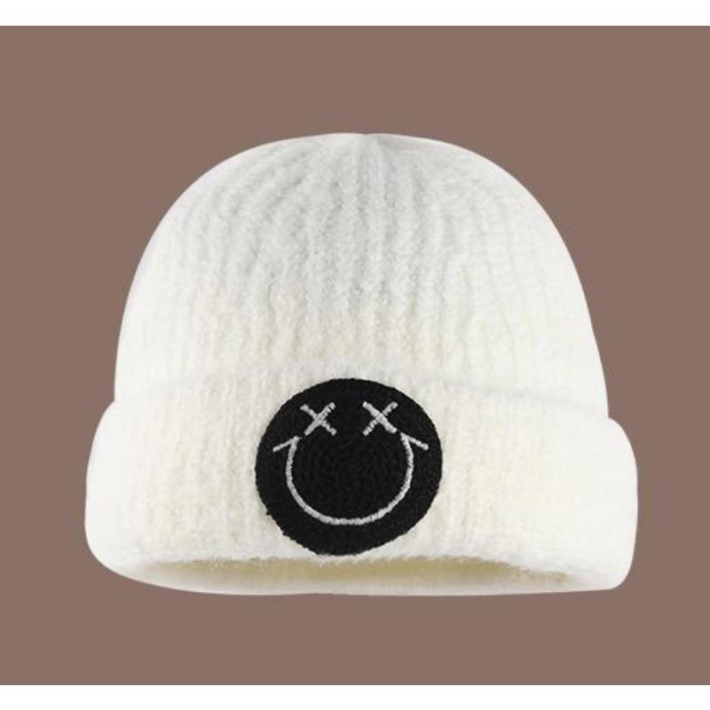Women's Autumn and Winter Ins Fashion and Versatile Face Showing Small Knitted Big Head Circumference Warm Smiling Face Cold Hat