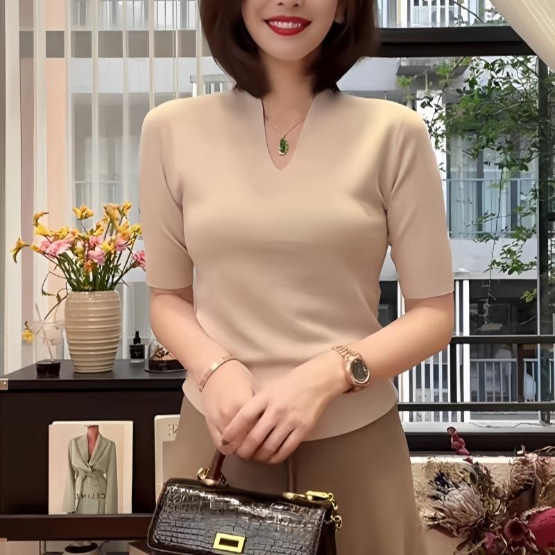 Summer thin V-neck ice silk short-sleeved knitted sweater women's summer new temperament high-end slim-fit inner top