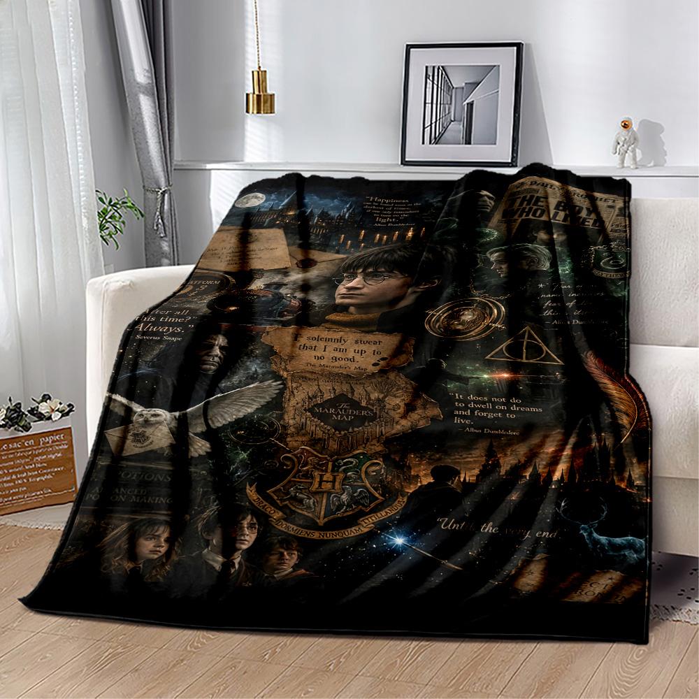 Gothic Style Blanket Comfortable Perfect for Livingroom Bed Seaside Four Seasons Multipurpose Warmthful Decor Best Holiday Gift for Friends Family