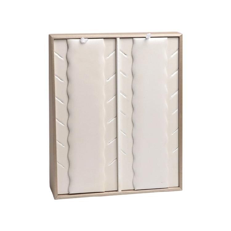 Contemporary Jewelry Display Stand Designed For Optimal Jewelry Visibility And Easy Handling In Various Settings