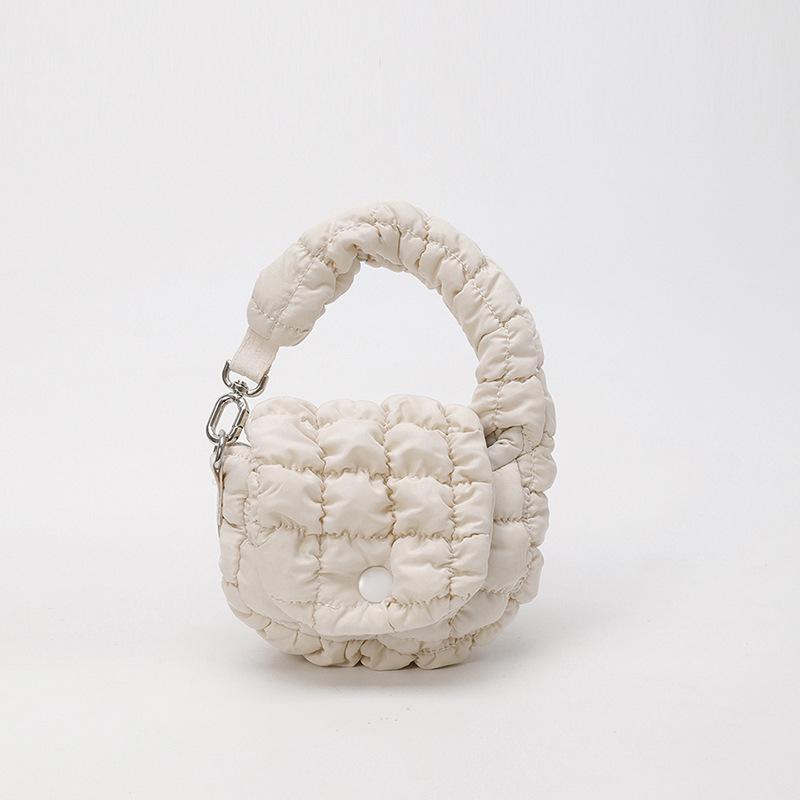 Trendy Pleated Cloud Handbag: Chic, Mini, Versatile Accessory Bag in Fashionable Korean Style