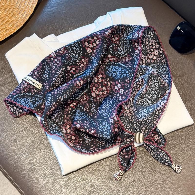 British lace plaid beaded triangular scarf, fart curtain, women's stacking wears high-end fashion waist accessories, fart-covering silk scarf skirt