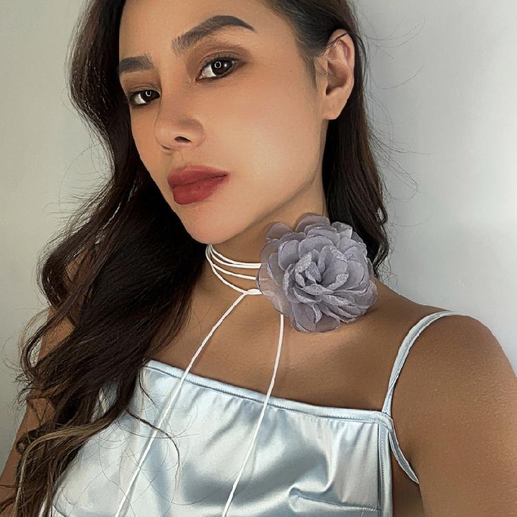 Fashion Trend Mesh Flower Rose Collarbone Chain Temperament Simple Necklace
