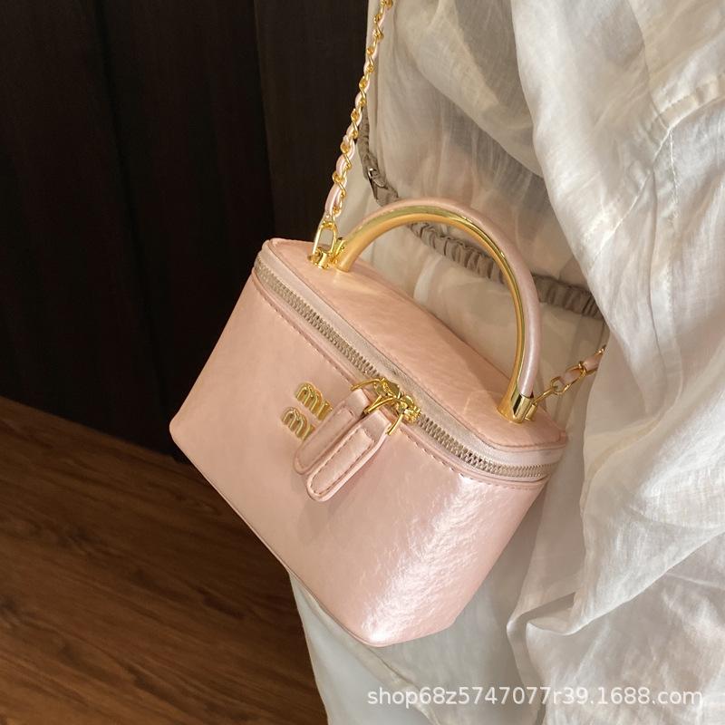 Premium niche bag women's 2025 new summer messenger bag casual portable box bag popular bucket bag
