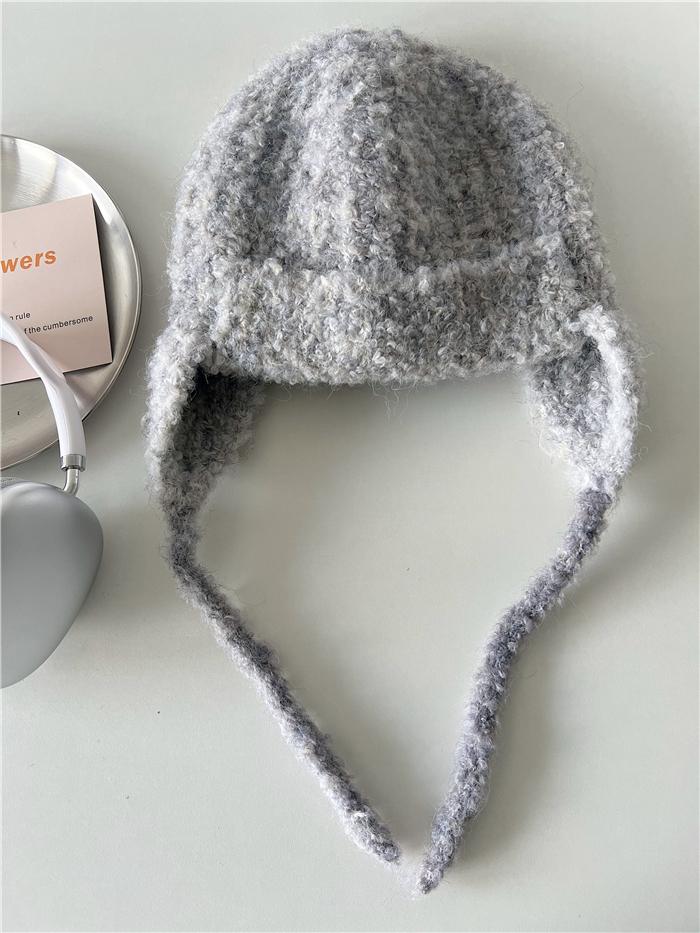 Hat Winter Female Gradual Change Show Face Small Ear Protector Wool Hat Warm Knitted Hat Versatile Cold Hat Tide