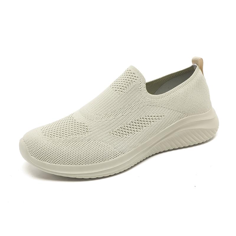 Wide sole breathable cloth shoes Large size sports and leisure shoes Tide flying woven shoes Lazy shoes