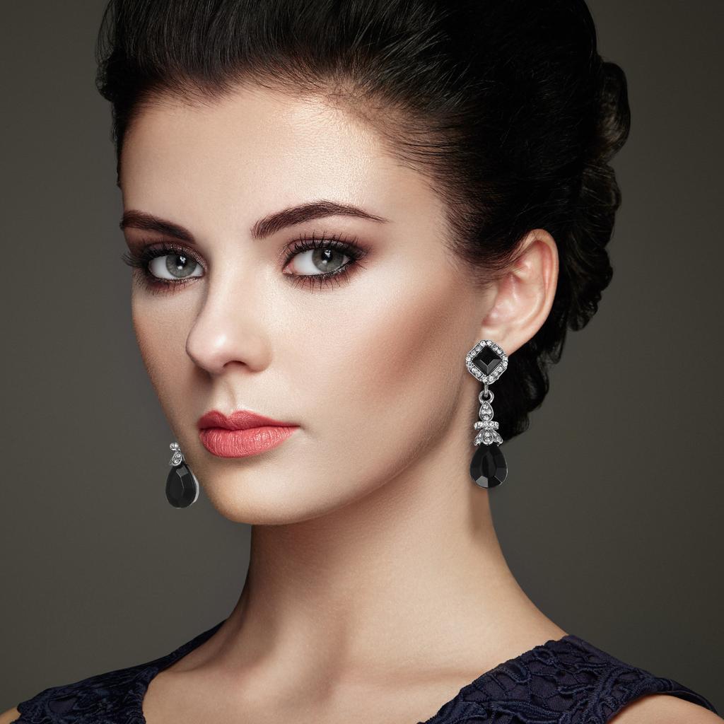 Vintage Black Pendant Ear Clips No Pierced Long Earrings Women Trendy Fashion Accessories Earrings Ear Clips