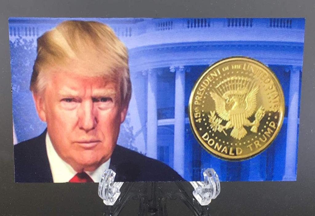 Conjunto de Moedas de 4 Anos do Primeiro Mandato de Donald Trump, Edição de Colecionador, Moedas Réplicas Banhadas a Ouro, 2017, 2018, 2019, 2020, Estojo de Exibição Diamante Certificado