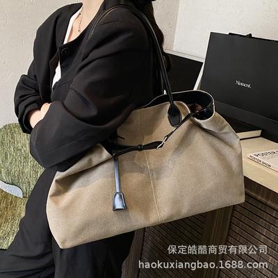 Premium Sense Large-capacity Bag Women's 2025 New Fashion Commuter Versatile Shoulder Bag Casual Out Tote Bag
