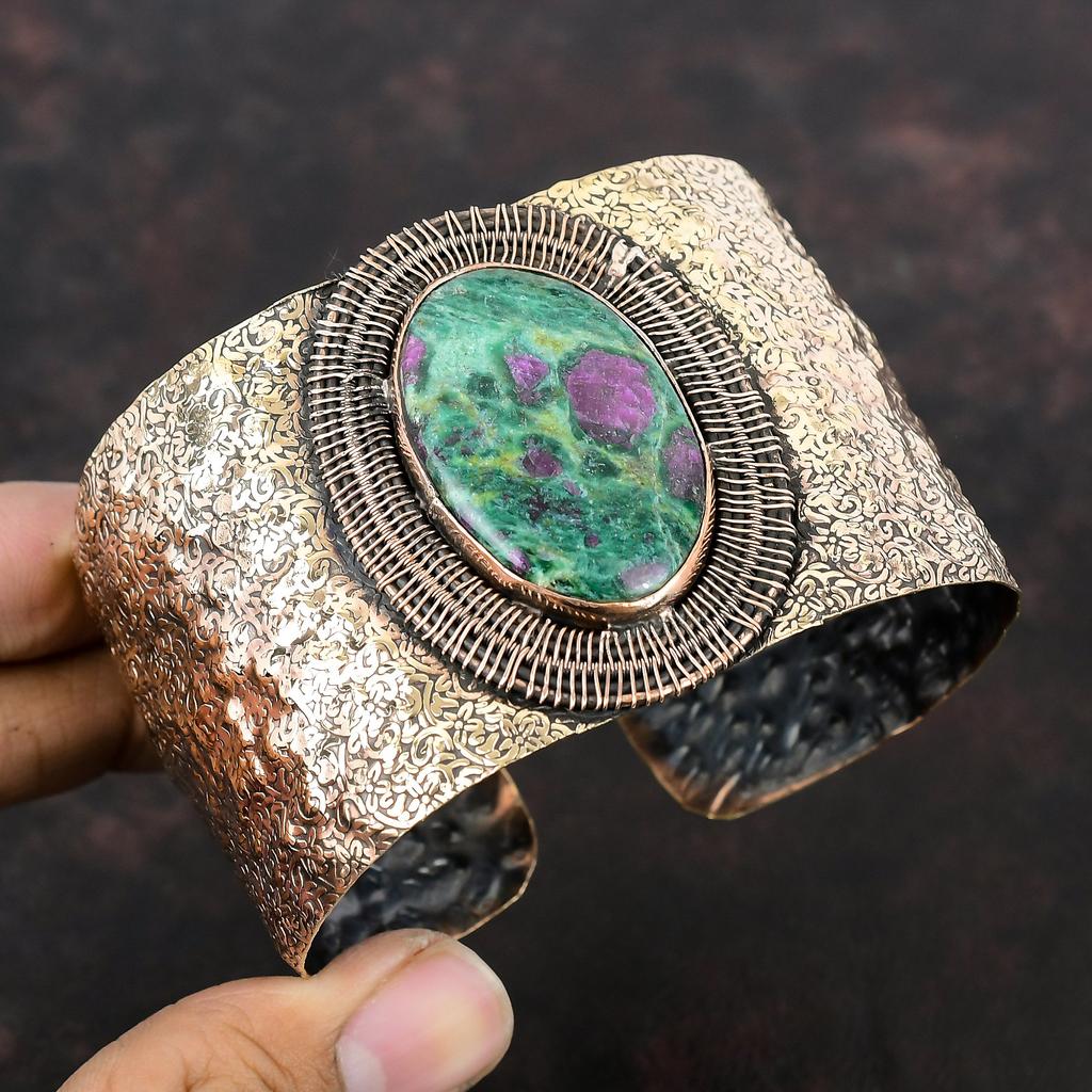 Rubin-Fuchsit Kupfer Armreif Drahtumwickelt Armspange Handgefertigt Verstellbarer Armreif Edelstein Armreif Kupferdraht Umwicklung Schmuck Geschenke für Mutter