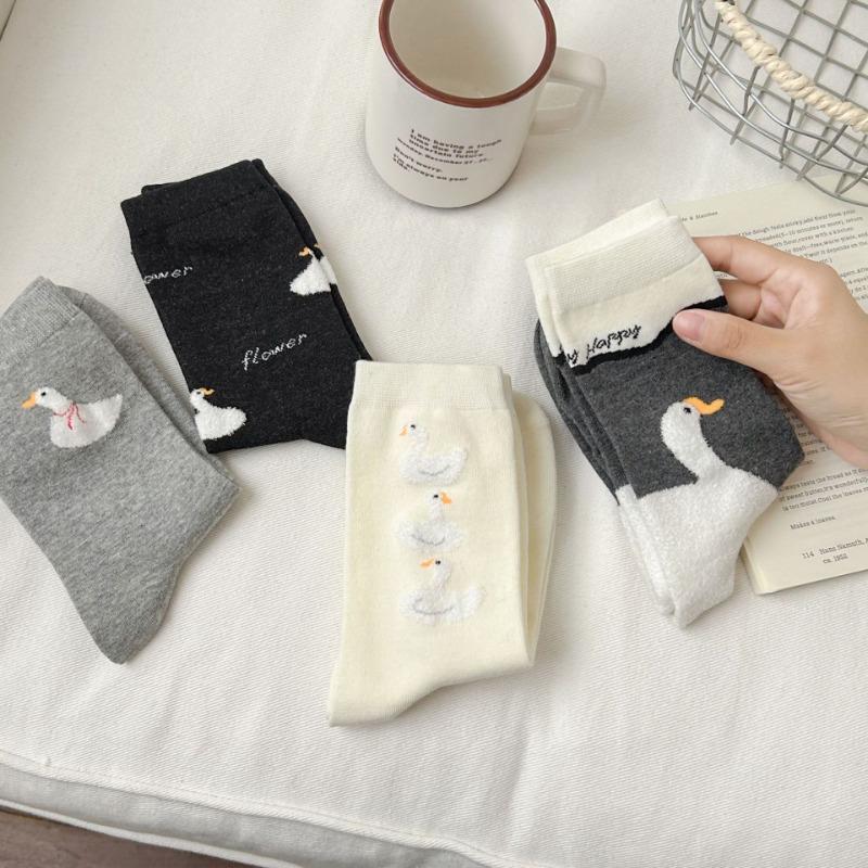 Big White Goose Cotton Socks, Girls' Autumn and Winter Feather Yarn Cute Embroidered Mid-calf Socks, Cartoon Student Casual Socks