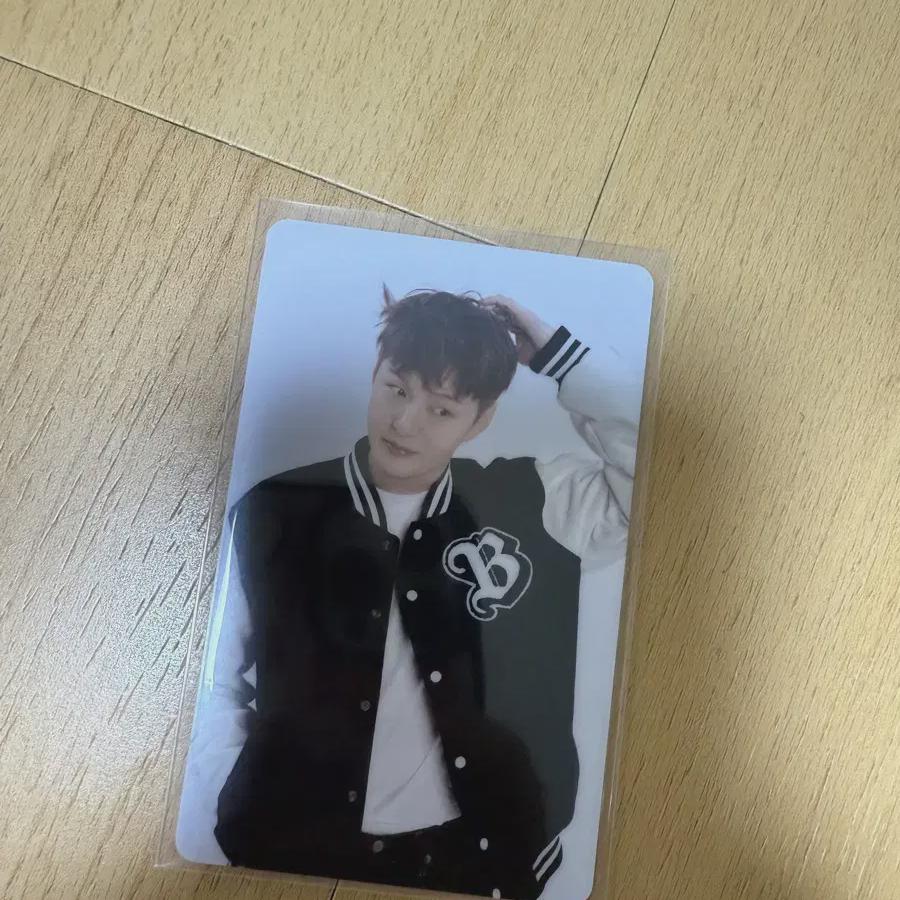 

BTOB Чансоб Мой Ветер Фотокарточка Розыгрыш