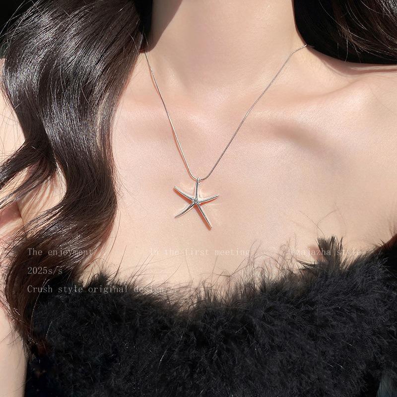 Minimalist Starfish Star Pendant Necklace Fashion Jewelry For Women Daily Wear