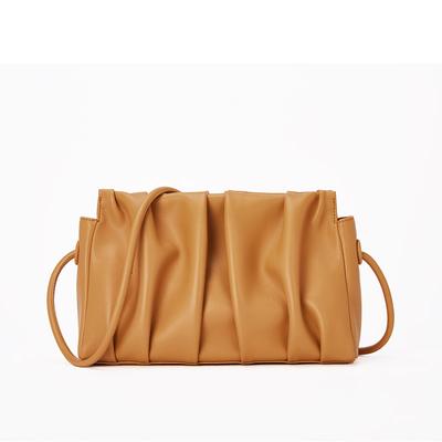 Genunie Bag Fold Design Dámská nová jednoduchá textura Měkká taška z hovězí kůže Univerzální taška na jedno rameno Taška z pravé kůže